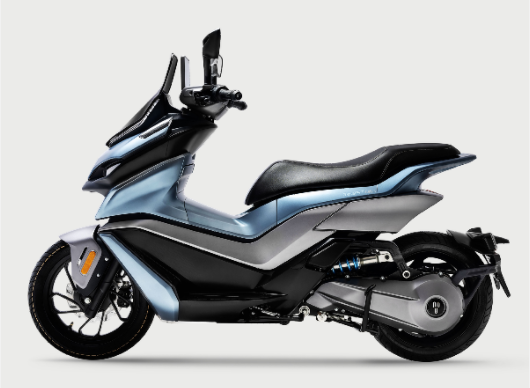 茵未  Real 5T 标准版 (2022款) 电动摩托车整车外观图片